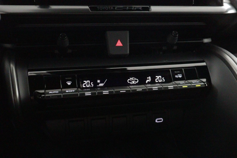 Toyota C-HR - 1.8 Hybrid 140 Dynamic 7