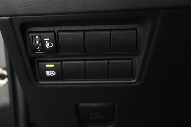 Toyota Yaris Cross - 1.5 Hybrid 115 First Edition | Apple Carplay | 27