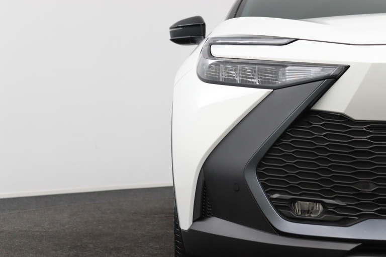 Toyota C-HR - 2.0 Plug-in Hybrid 220 Dynamic 11