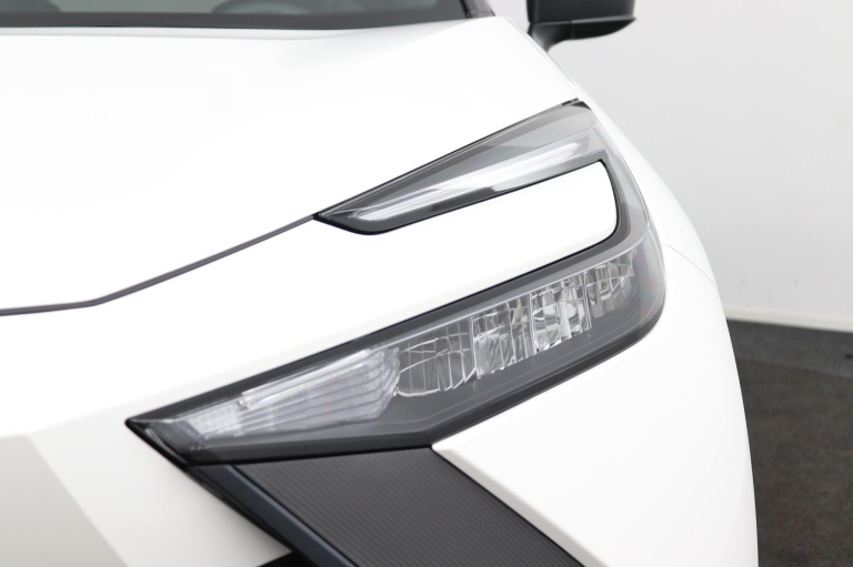 Toyota C-HR - 2.0 Plug-in Hybrid 220 Dynamic 13