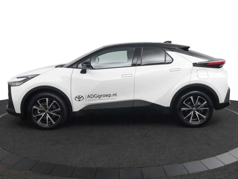 Toyota C-HR - 2.0 Plug-in Hybrid 220 Dynamic 3