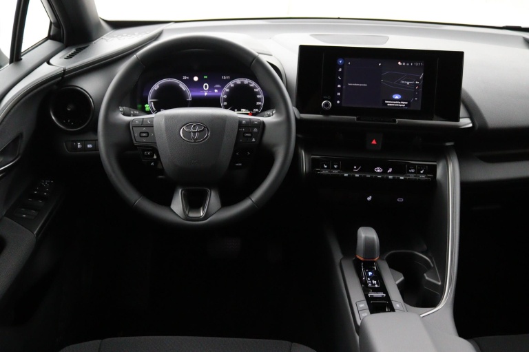 Toyota C-HR - 2.0 Plug-in Hybrid 220 Dynamic 35