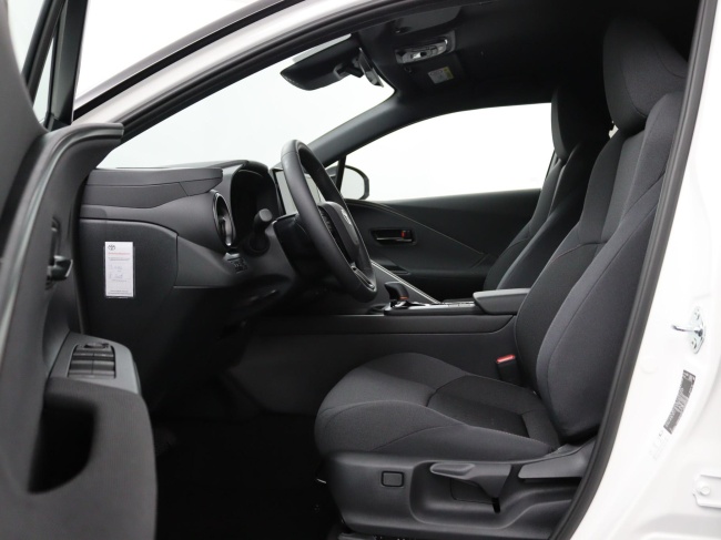 Toyota C-HR - 2.0 Plug-in Hybrid 220 Dynamic