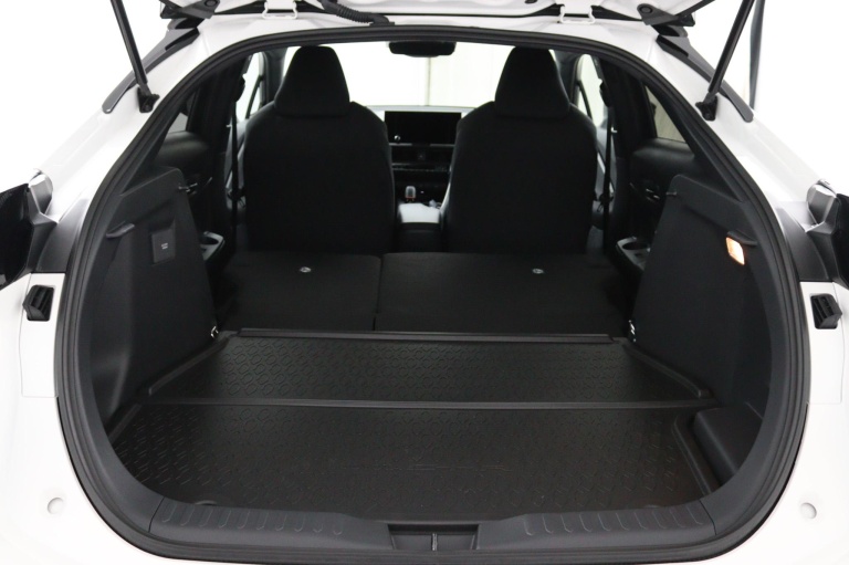 Toyota C-HR - 2.0 Plug-in Hybrid 220 Dynamic 44