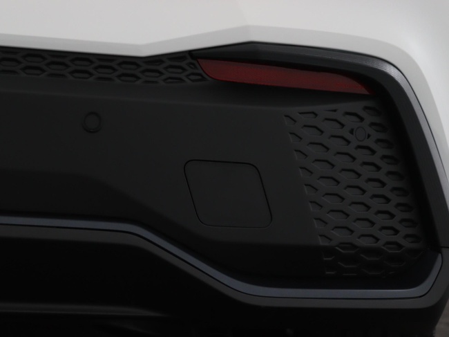 Toyota C-HR - 2.0 Plug-in Hybrid 220 Dynamic