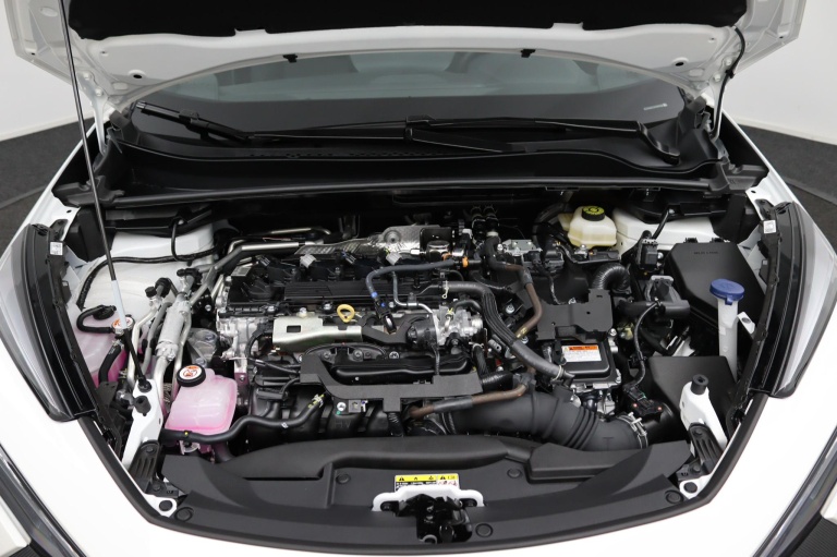 Toyota C-HR - 2.0 Plug-in Hybrid 220 Dynamic 46