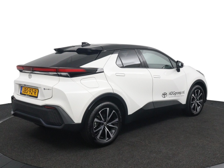 Toyota C-HR - 2.0 Plug-in Hybrid 220 Dynamic 6