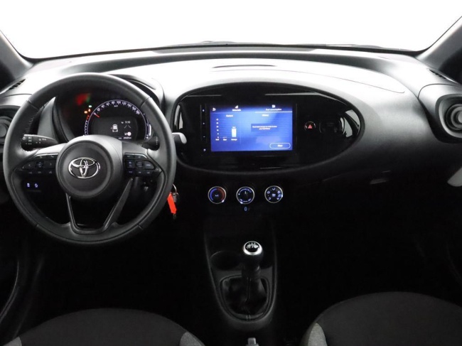 Toyota Aygo X - 1.0 VVT-i MT Play