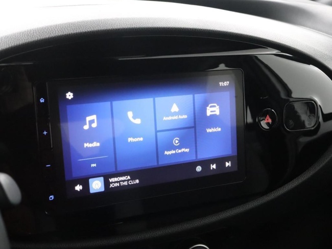 Toyota Aygo X - 1.0 VVT-i MT Play