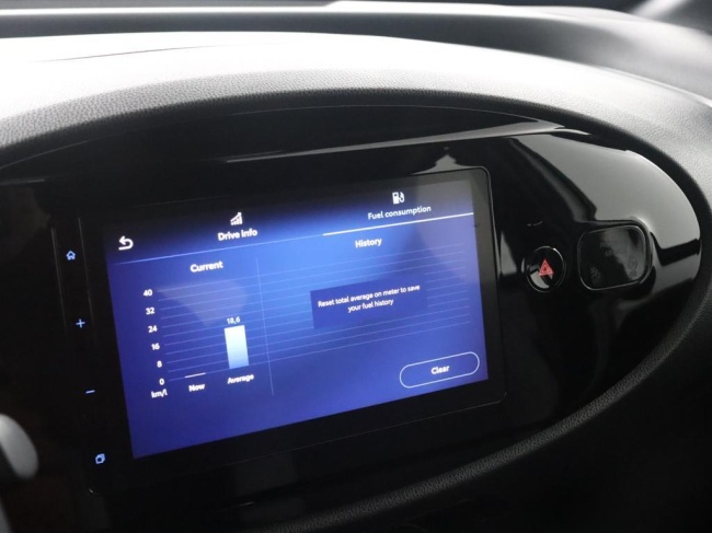 Toyota Aygo X - 1.0 VVT-i MT Play