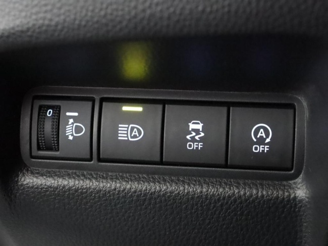 Toyota Aygo X - 1.0 VVT-i MT Play