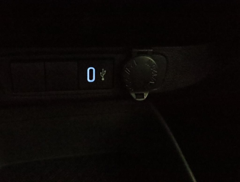 Toyota Aygo X - 1.0 VVT-i MT Play 48