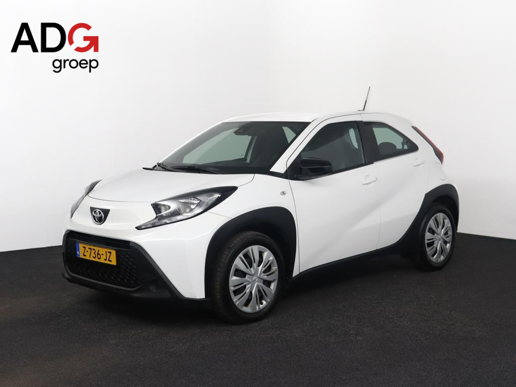 Toyota Aygo X - 1.0 VVT-i MT Play