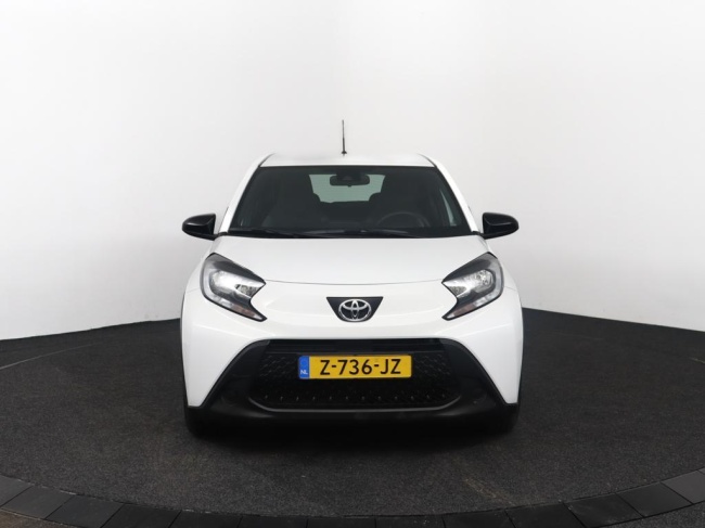 Toyota Aygo X - 1.0 VVT-i MT Play