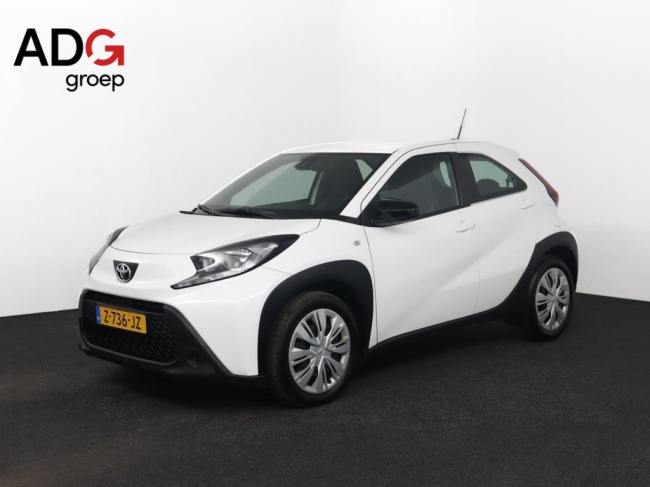 Toyota Aygo X - 1.0 VVT-i MT Play