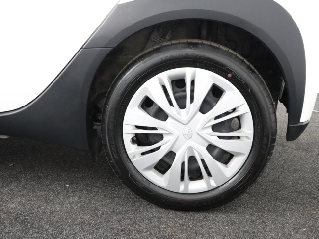 Toyota Aygo X - 1.0 VVT-i MT Play