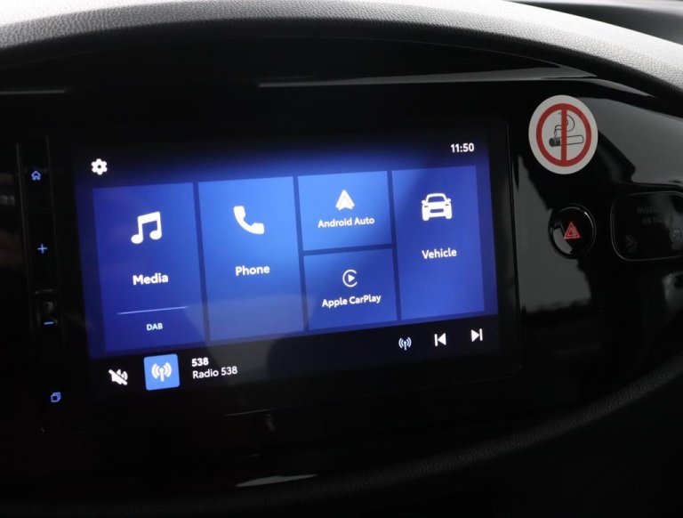 Toyota Aygo X - 1.0 VVT-i MT Play 49