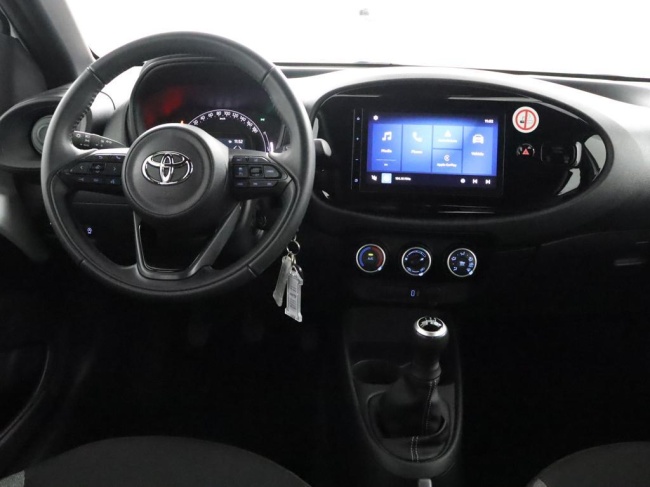 Toyota Aygo X - 1.0 VVT-i MT Play