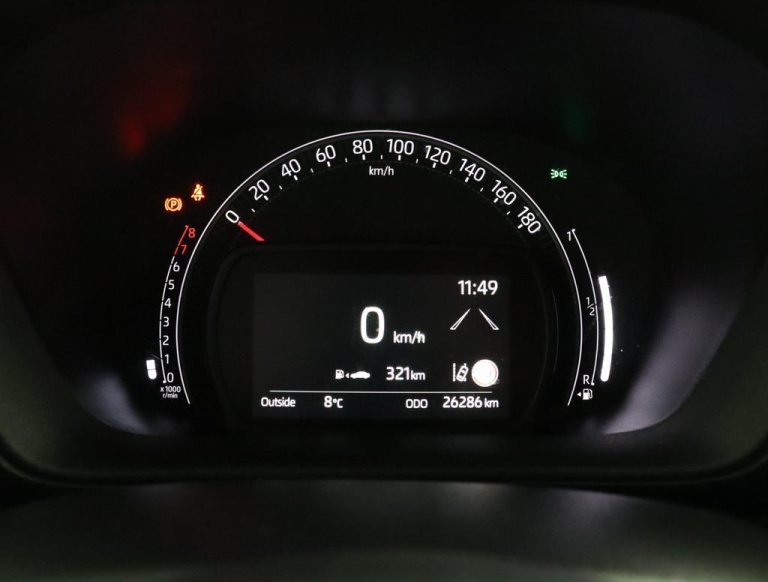 Toyota Aygo X - 1.0 VVT-i MT Play 6