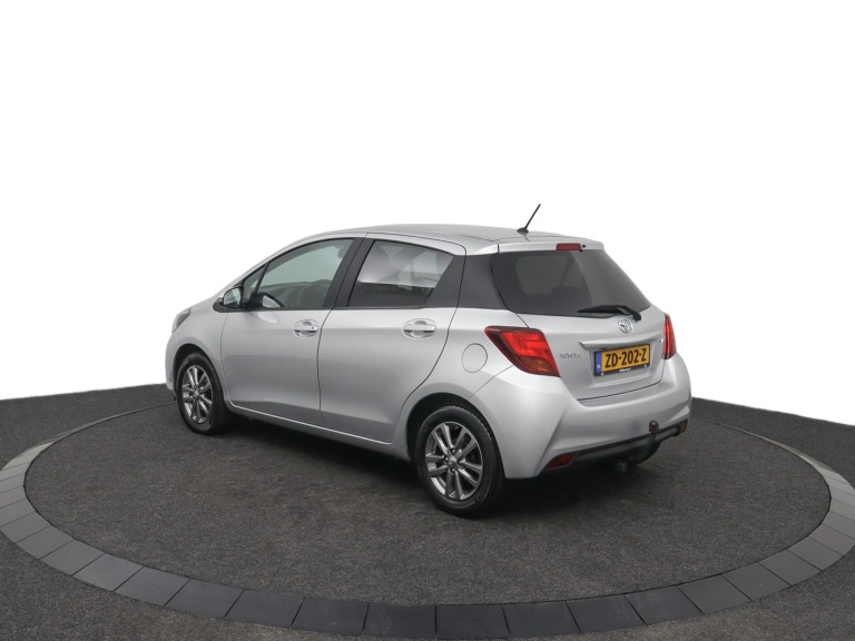 Toyota Yaris - 1.3 VVT-i Dynamic 12