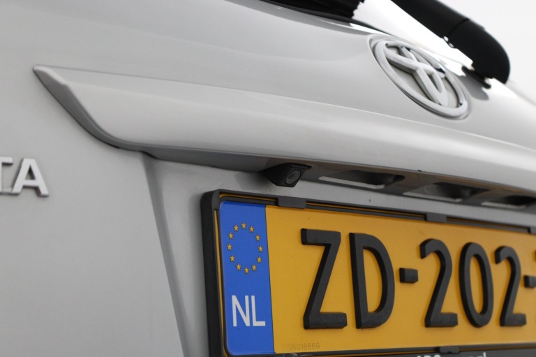 Toyota Yaris - 1.3 VVT-i Dynamic 37
