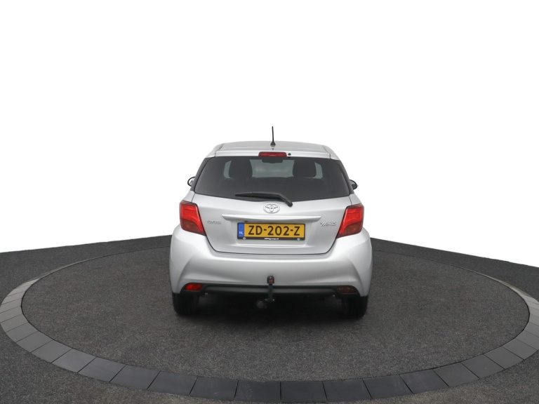 Toyota Yaris - 1.3 VVT-i Dynamic 41