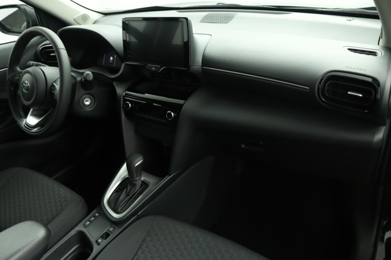 Toyota Yaris Cross - 1.5 Hybrid 115 Active 41