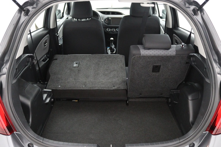 Toyota Yaris - 1.3 VVT-i Aspiration 25