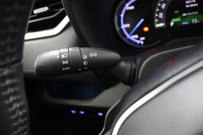 Toyota RAV4 - 2.5 Hybrid Bi-Tone 30