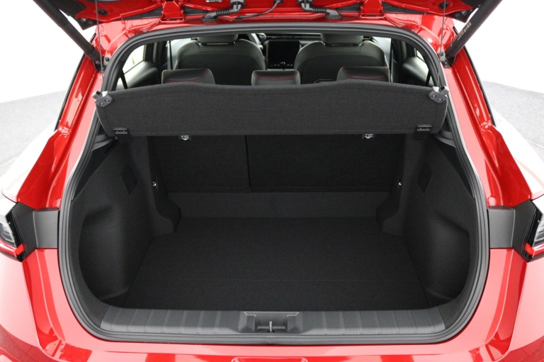 Lexus LBX - Elegant 2WD 23