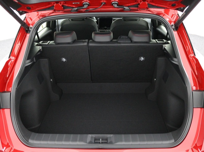 Lexus LBX - Elegant 2WD