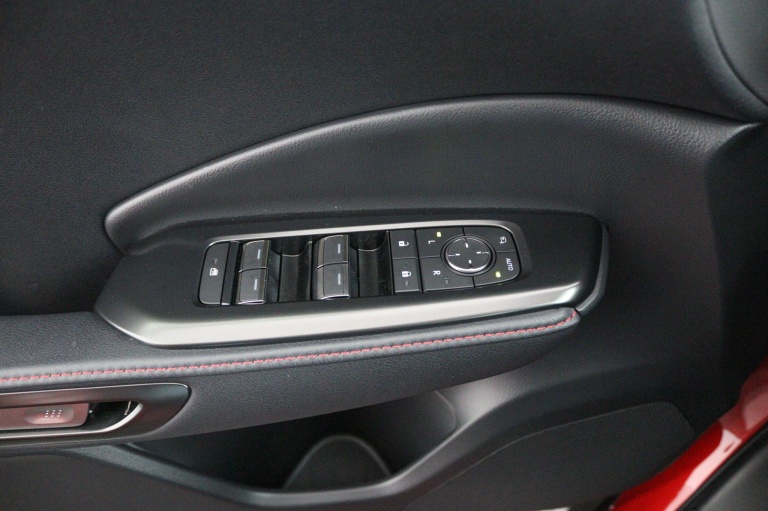 Lexus LBX - Elegant 2WD 29