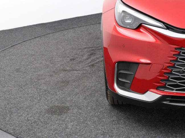 Lexus LBX - Elegant 2WD