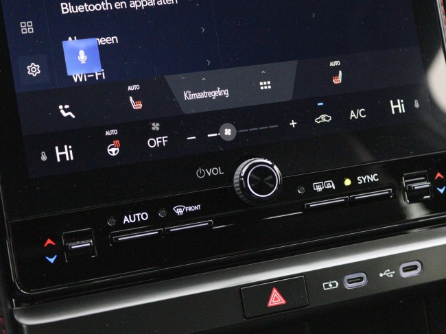 Lexus LBX - Elegant 2WD