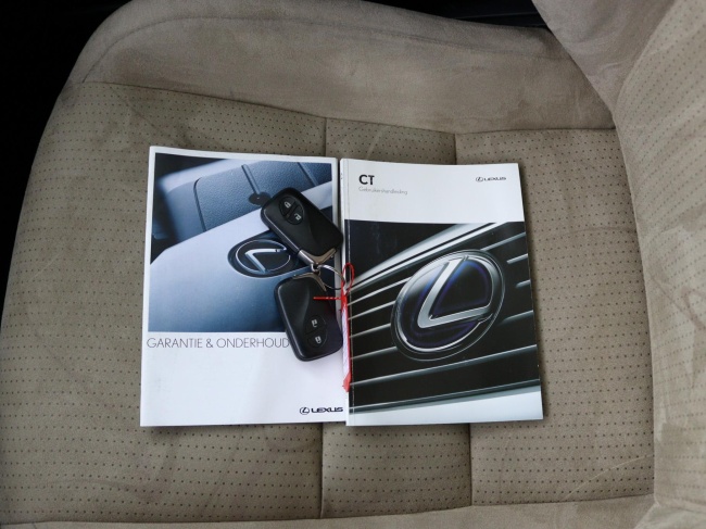 Lexus CT - 200h Business Line