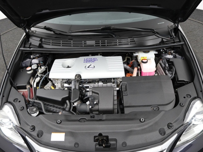 Lexus CT - 200h Business Line