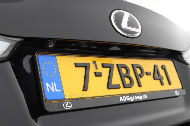 Lexus CT - 200h Business Line 38