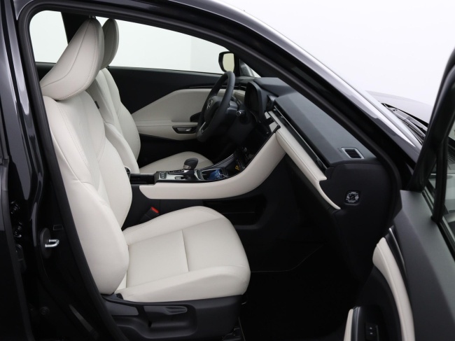 Lexus LBX - Elegant 2WD