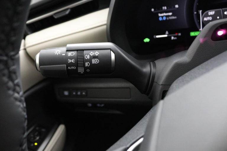 Lexus LBX - Elegant 2WD 30
