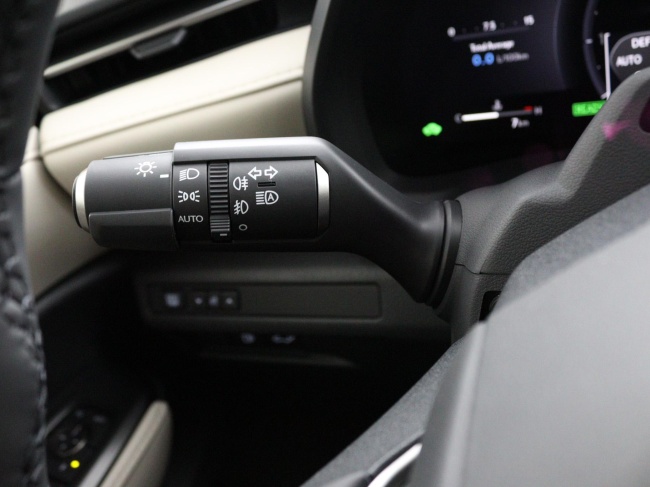 Lexus LBX - Elegant 2WD