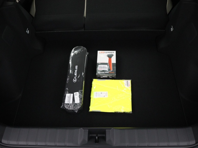 Lexus LBX - Elegant 2WD