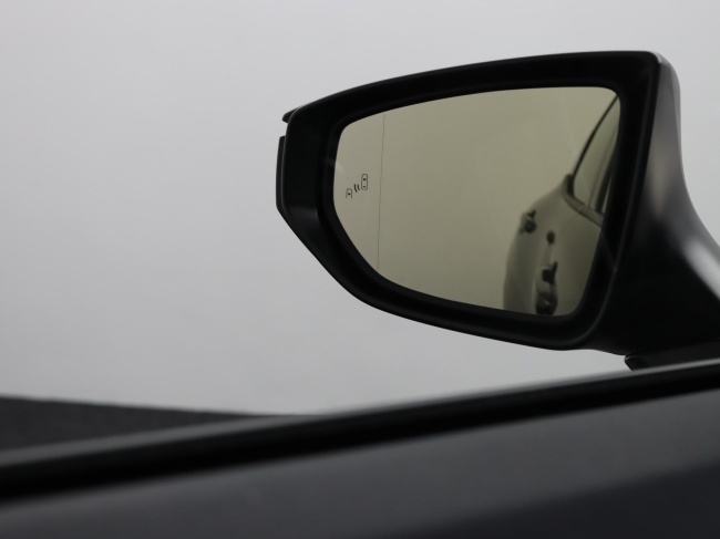 Lexus LBX - Elegant 2WD