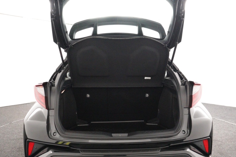 Toyota C-HR - 1.8 Hybrid Dynamic 21