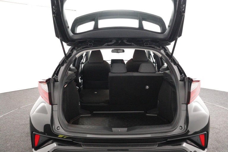 Toyota C-HR - 1.8 Hybrid Dynamic 25