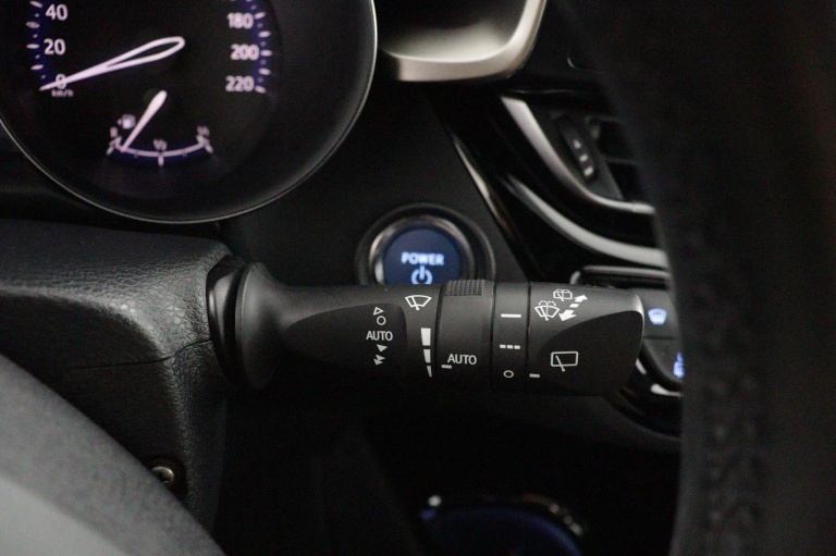 Toyota C-HR - 1.8 Hybrid Style 32