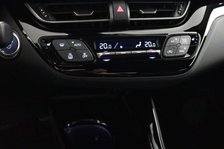 Toyota C-HR - 1.8 Hybrid Style 7