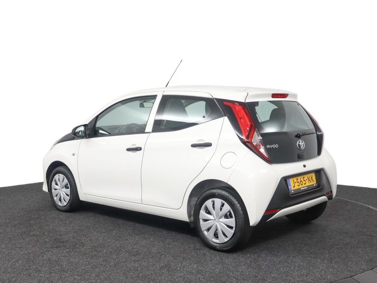 Toyota Aygo - 1.0 VVT-i x-fun 11
