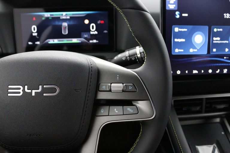 BYD ATTO 2 - Boost 45 kWh 15