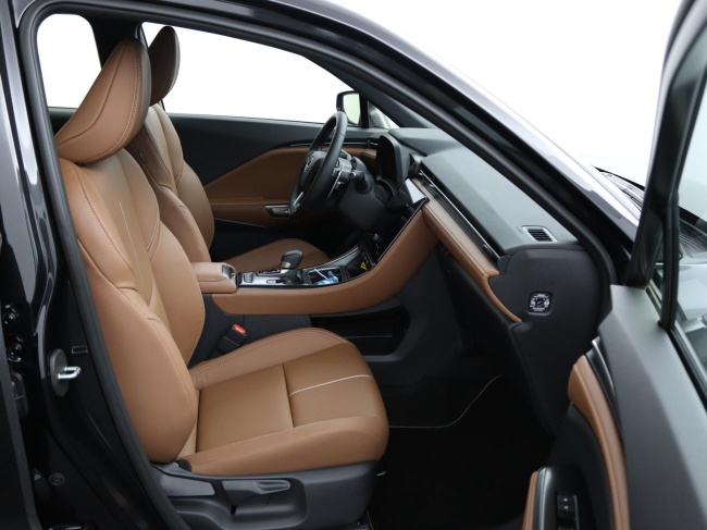 Lexus LBX - Relax 2WD