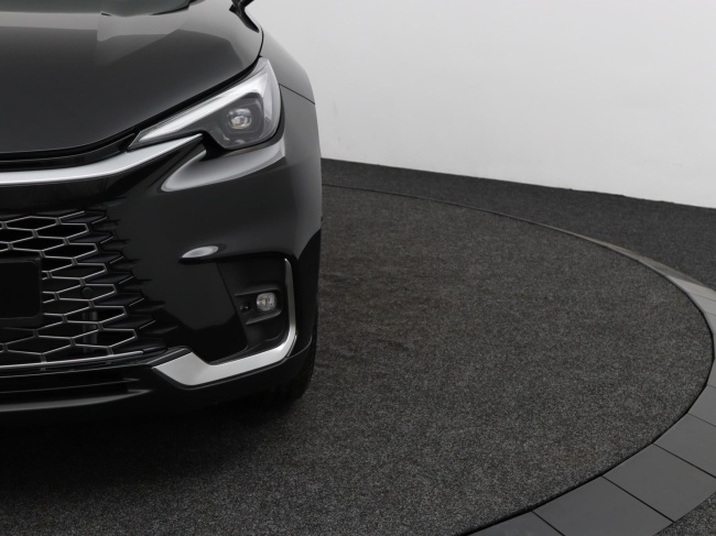 Lexus LBX - Relax 2WD